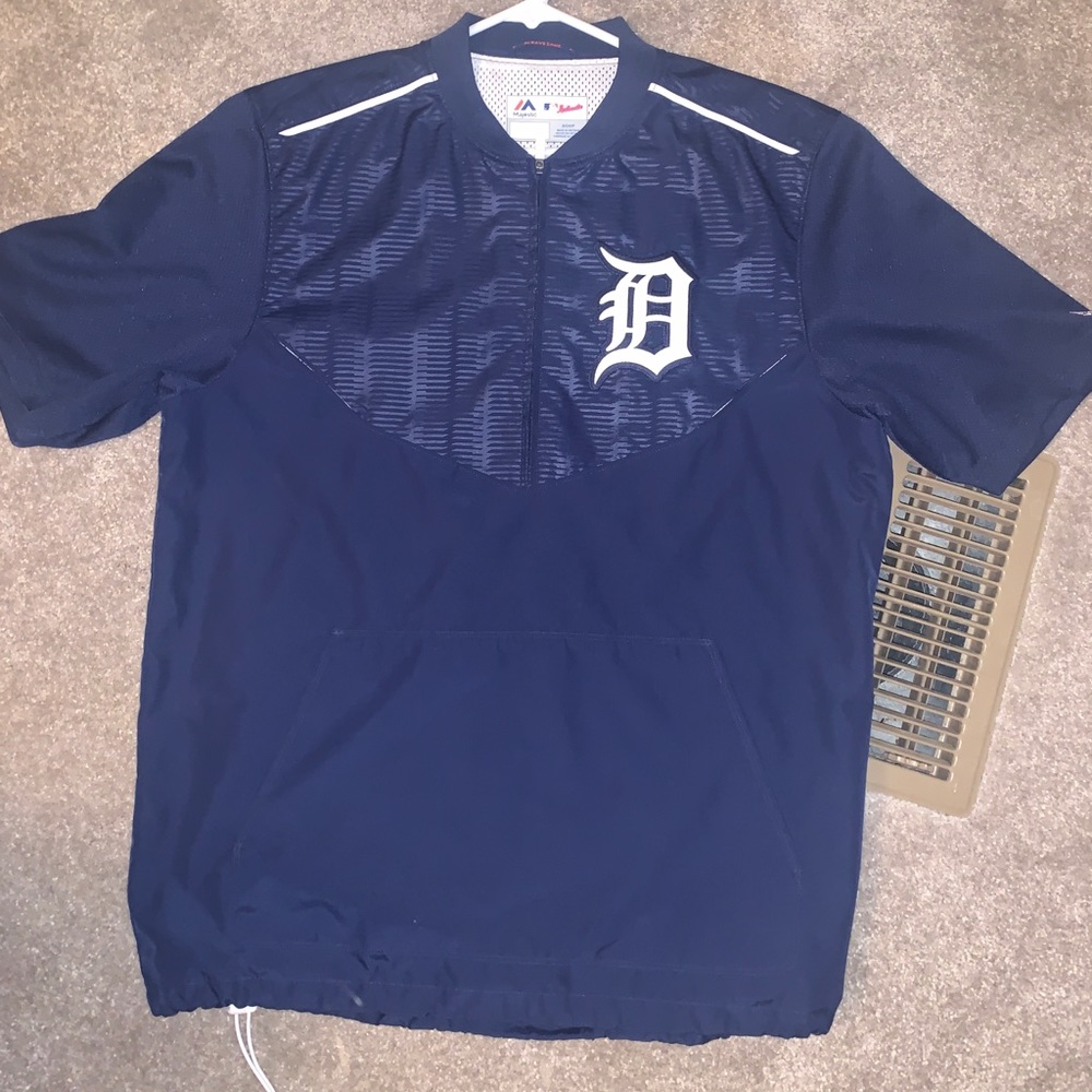 Detroit Tigers short sleeve wind breaker